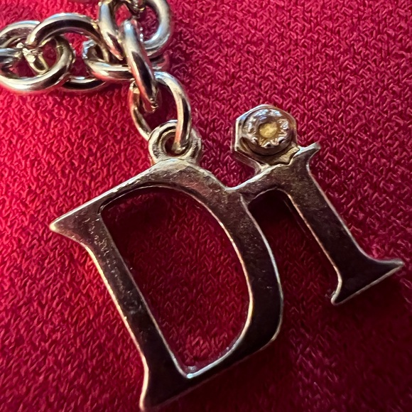 Vintage Di  Gold Tone Charm Bracelet -International - Picture 2 of 12